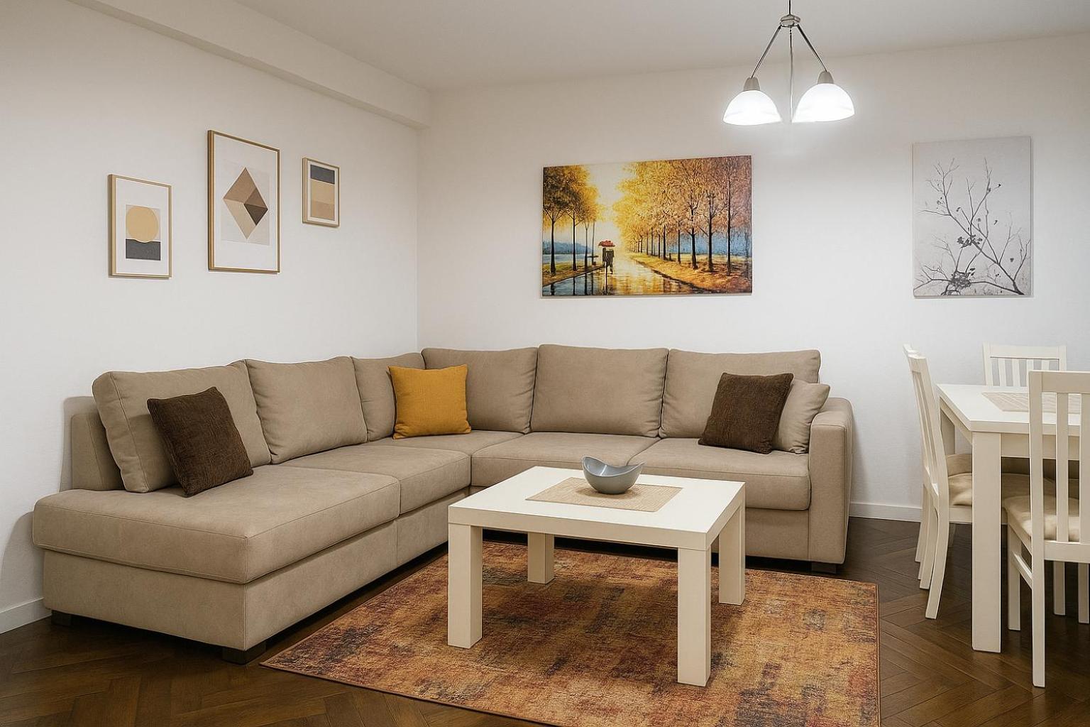 Tulips Apartment-free Parking Apartment Tirana